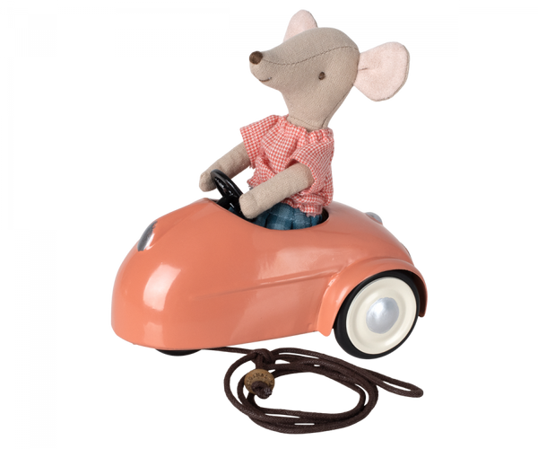 Maileg hiirten auto, korallinpunainen