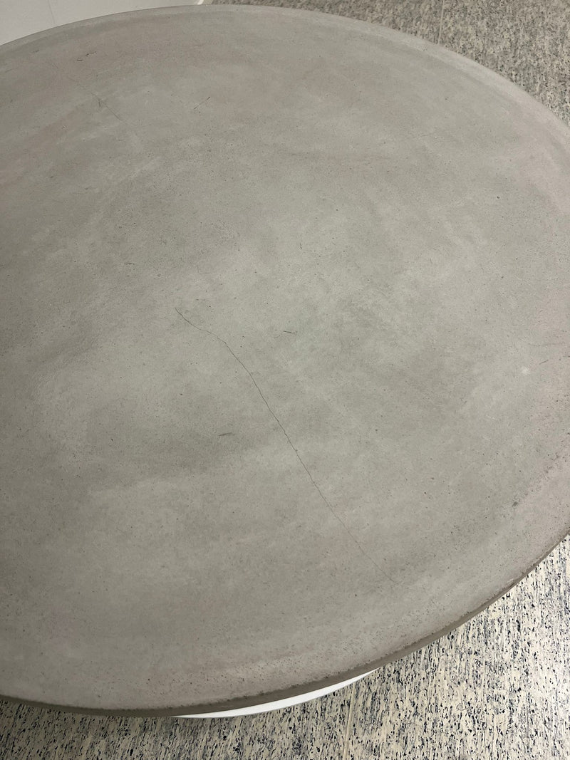 Bruka Design pyöreä sohvapöytä sementtipinnalla 88*45cm, valkoinen/harmaa