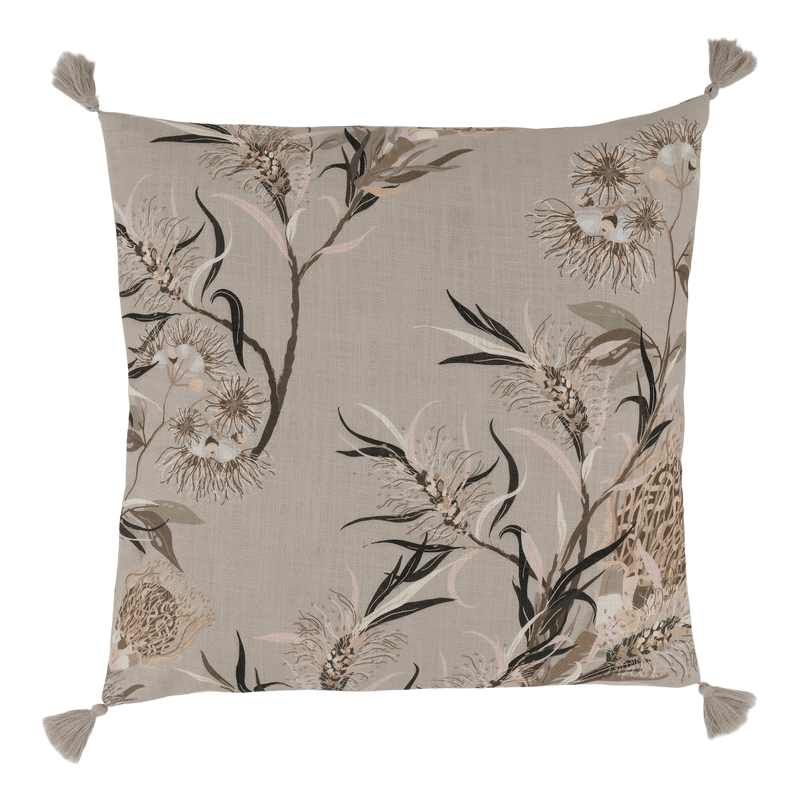 Chic Antique Aix tyynynpäällinen tasseleilla 50*50cm, kukkakuvio