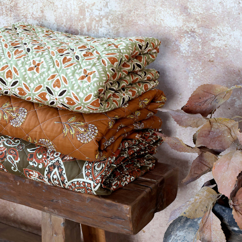 Chic Antique Aix peitto kukkakuviolla 180*130cm, terracotta