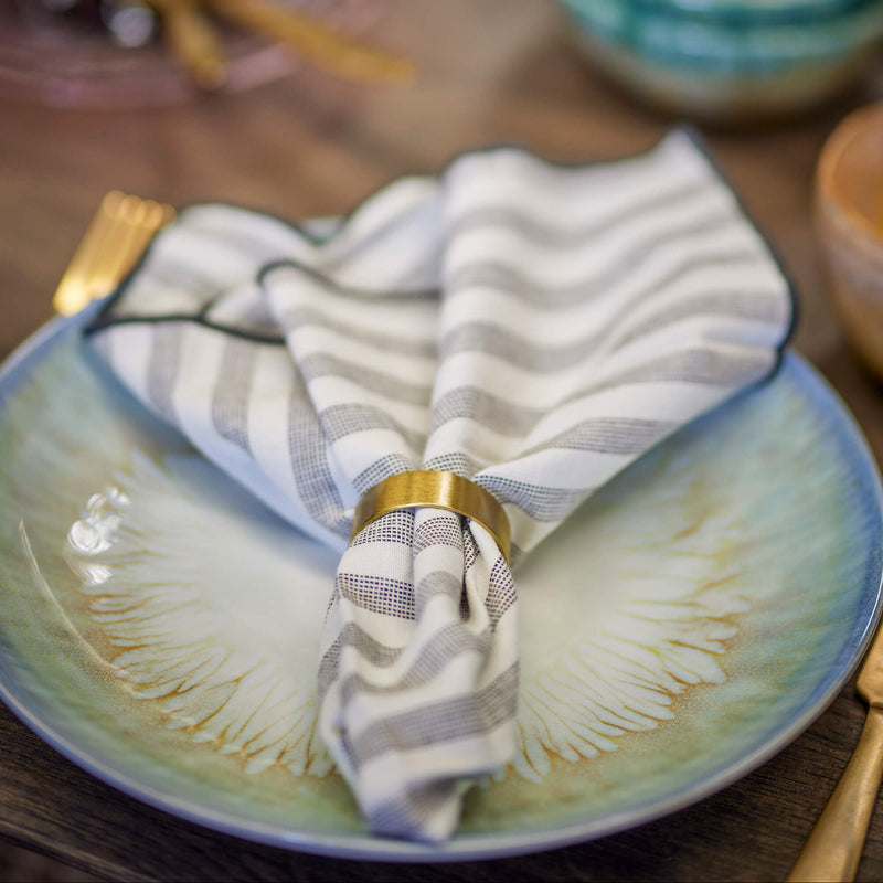 Bloomingville Laurie lautasliinarenkaat messinkiä 4kpl 1,5*4,5cm, kulta