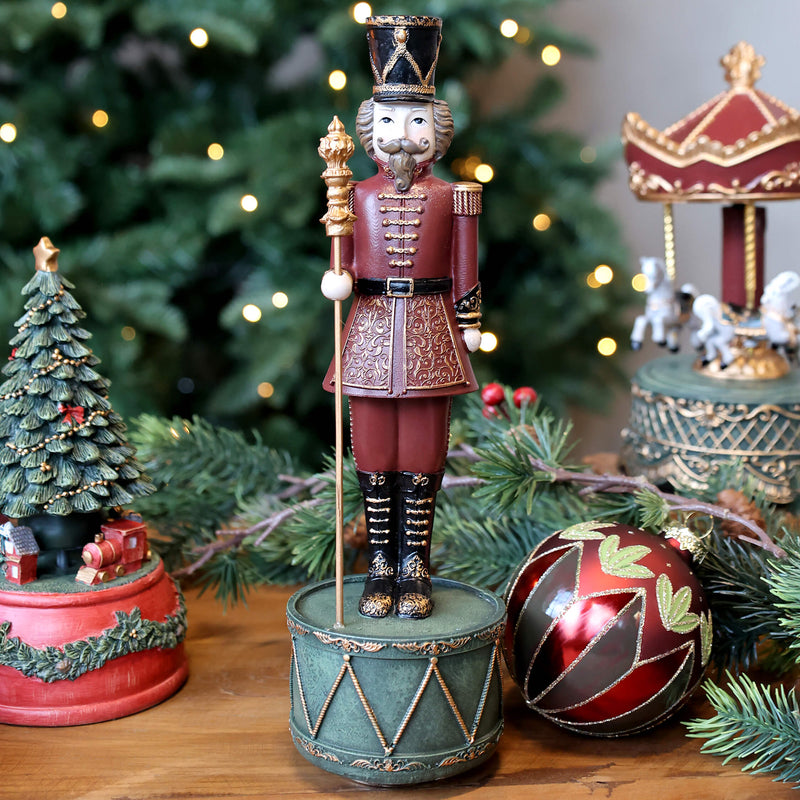 Chic Antique Pähkinänsärkijä soittorasia 28*8,5cm, punainen