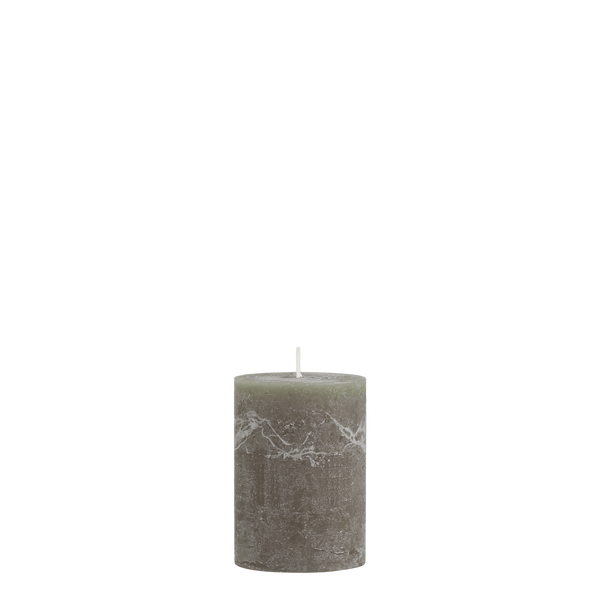 Chic Antique Macon rustic pilarikynttilä 10*7cm paloaika 40h, oliivinvihreä