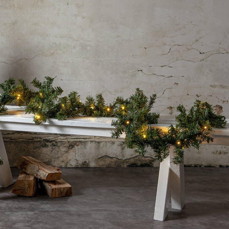 Star Trading Canadian köynnös led valoilla 250cm vihreä