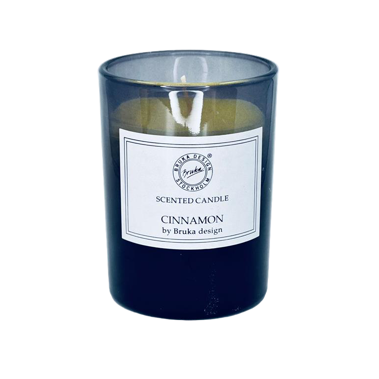 Bruka Smoked Cinnamon tuoksukynttilä 8*10,5cm