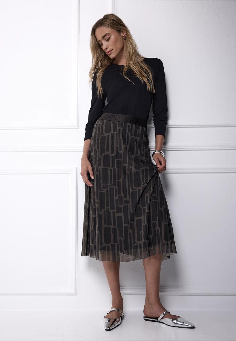 Street One pliseerattu mesh hame grafisella kuviolla, tummanruskea