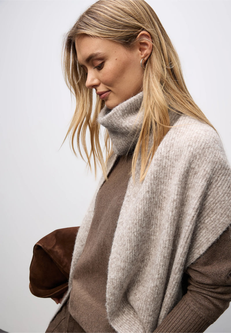 Street One neulottu poolokaulushuivi, meleerattu vaalea beige