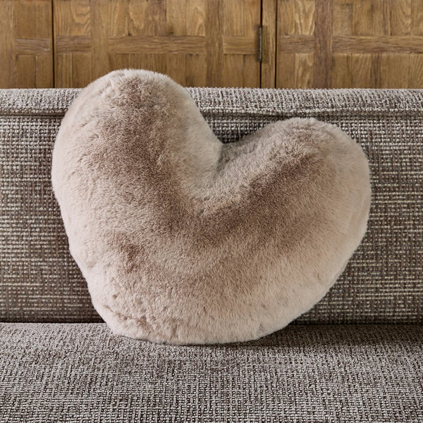 Rivièra Maison Heather Heart Faux Fur Pillow