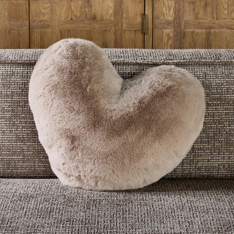 Rivièra Maison Heather Heart Faux Fur Pillow