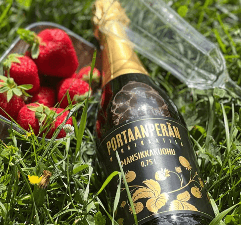 Portaanperän Mansikkakuohu 0,75l