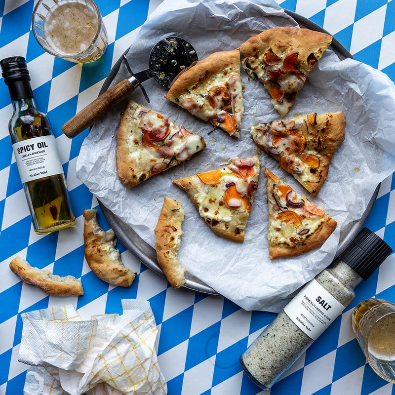 Nicolas Vahé lahjapakkaus Pizza Kit - Chili&rosmariini öljy  ja Parmesaani&basilika suola
