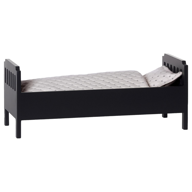 Maileg sänky iso 50cm, musta
