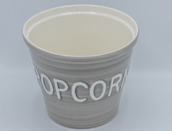 Bruka Design Popcorn kulho 22*19cm, harmaa valkoisella tekstillä