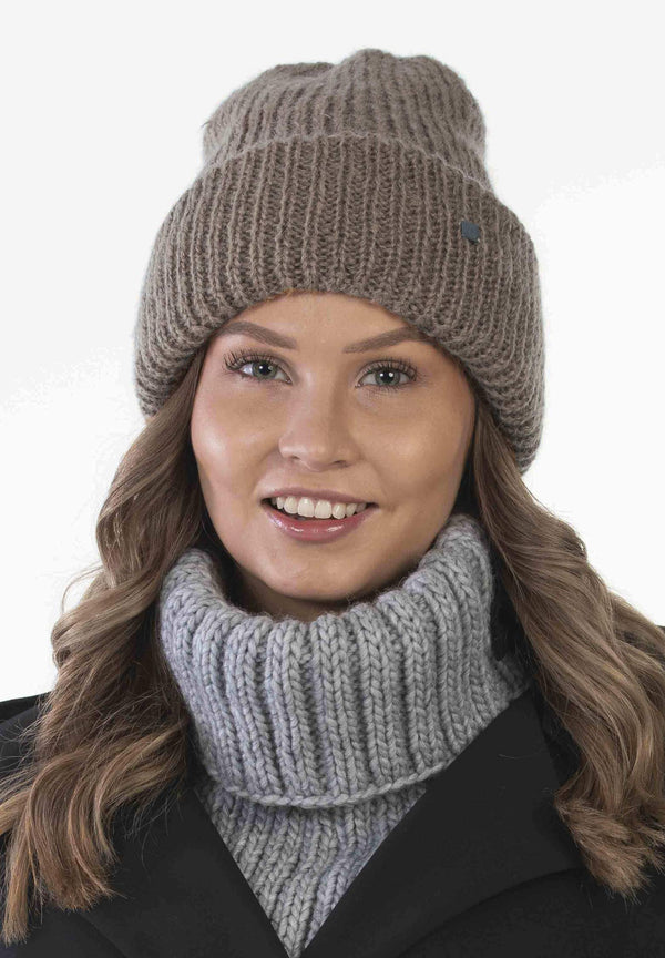 Lasessor Mollie mohairpipo fleece-vuorella, vaaleanruskea